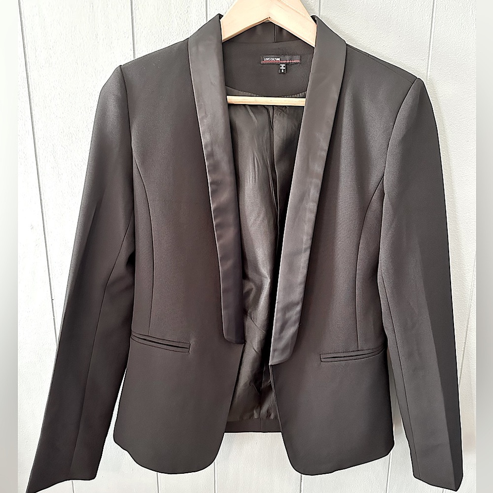 Women’s Slim fit Blazer